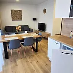 Ostoja - Skalista 9k1 Apartment