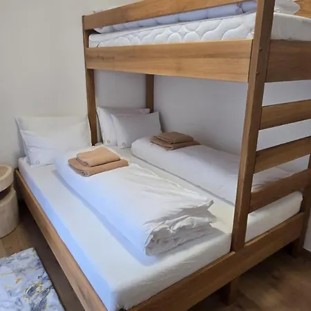 Apartment Ostoja - Skalista 9k1 *